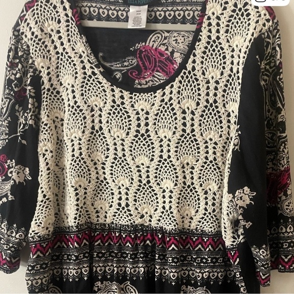 Ulla Popken (Plus 24/26) Black & Cream Crocheted Top w/Pockets & Pink Accents - Picture 2 of 9